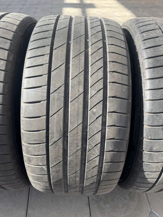 Продам Шины 295/40/20 KUMHO