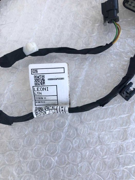 Vând grilă față  originală BMW Seria 4 G26, an 2025 și instalație bară față