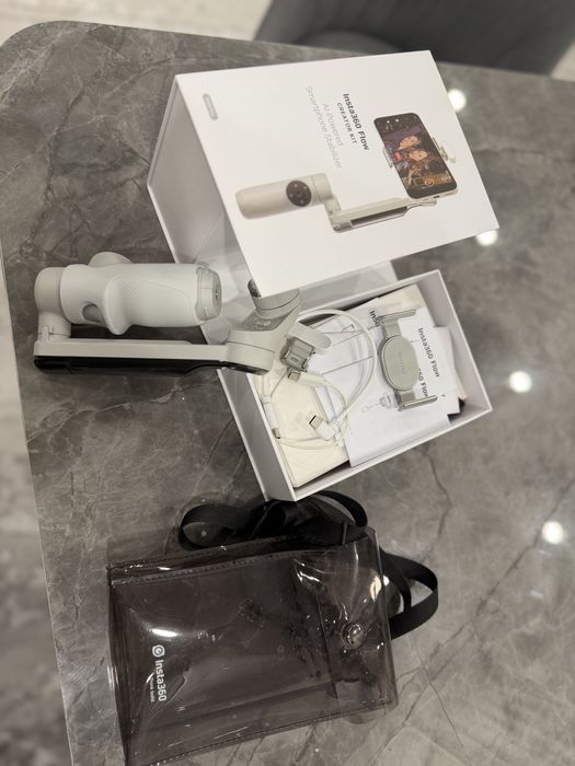 Новый Стедикам Insta360 Insta360 Flow Creator Kit оригинал