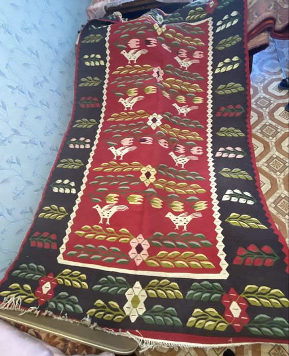 Продам ковры б/у