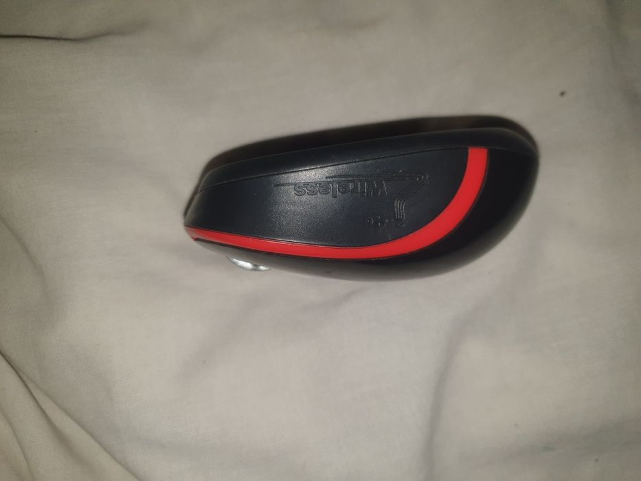 Vând Mouse Wireless Omega OM0415BR – 2.4GHz, USB, Negru-Roșu