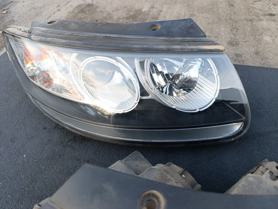Фарове за Хюндай Санта Фе 2009г / Hyundai Santa Fe
