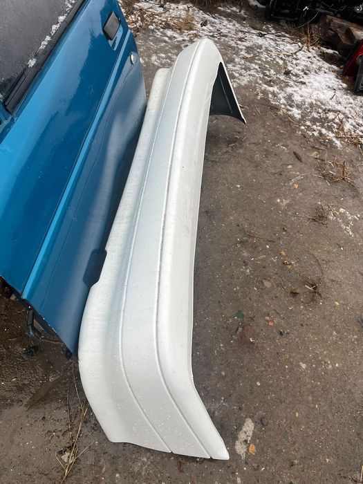 Продам задний бампер ваз 2115 задний