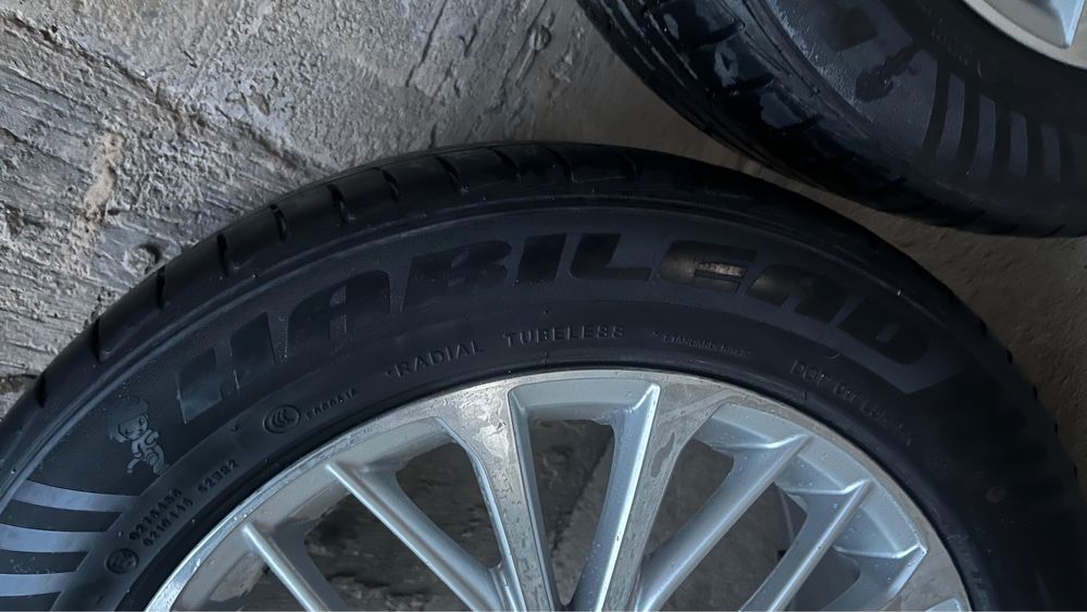 Шины Tayota Camry 70-  225/55ZR17