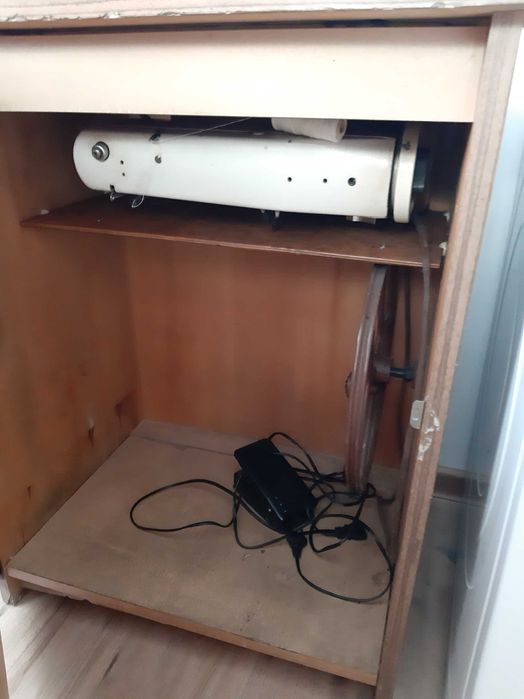 Електрическа шевна машина ЛУЧНИК