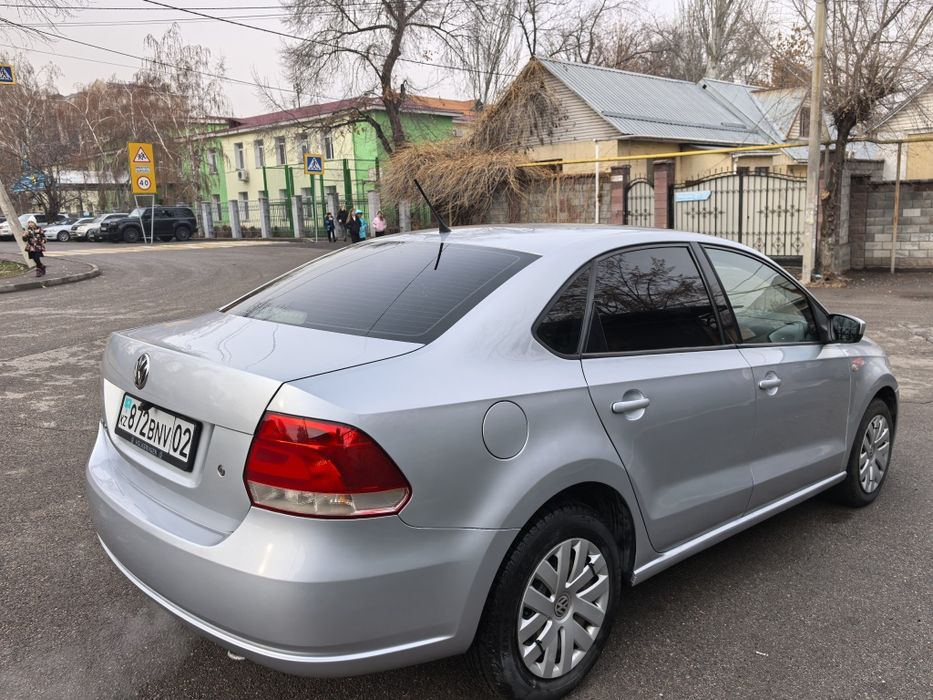 Volkswagen Polo 2015г.