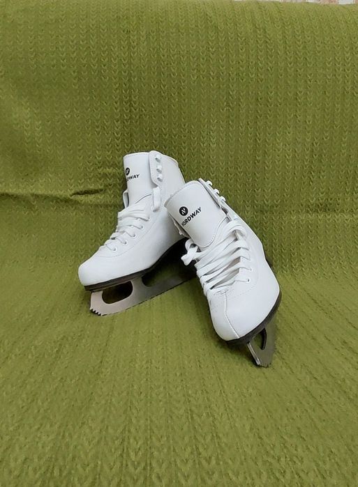 Коньки для фигурного катания. Разм. 32. Norway, Alice.