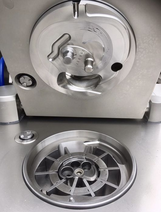 Шприц вакуумный наполнитель vf 612