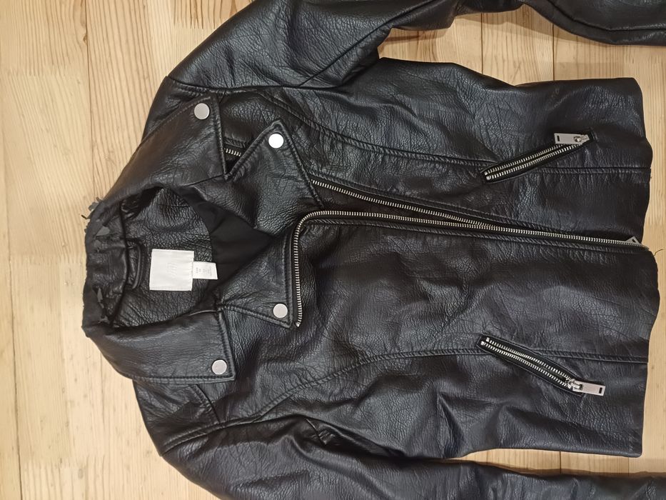 Кожено яке h&m размер XS
