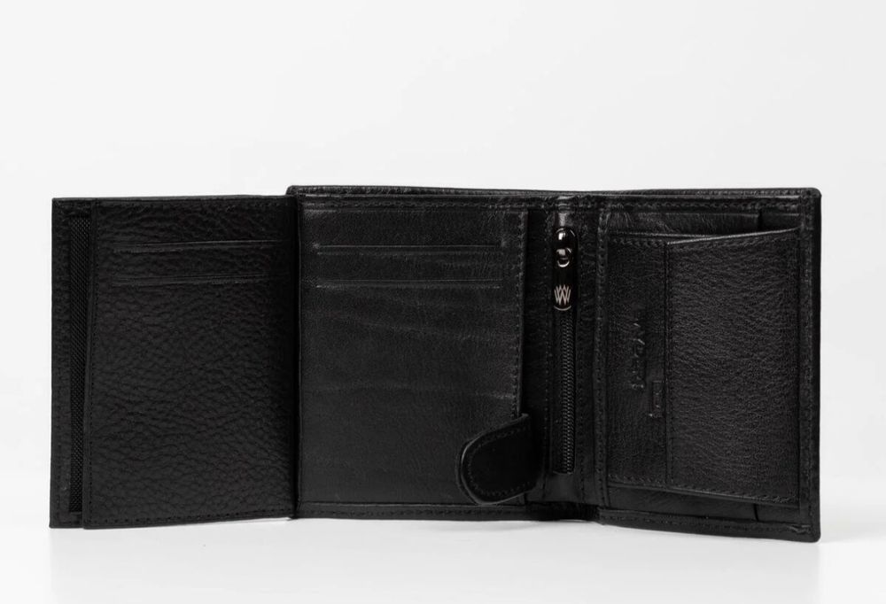 Мъжки портфейл с Rfid защита от естествена кожа