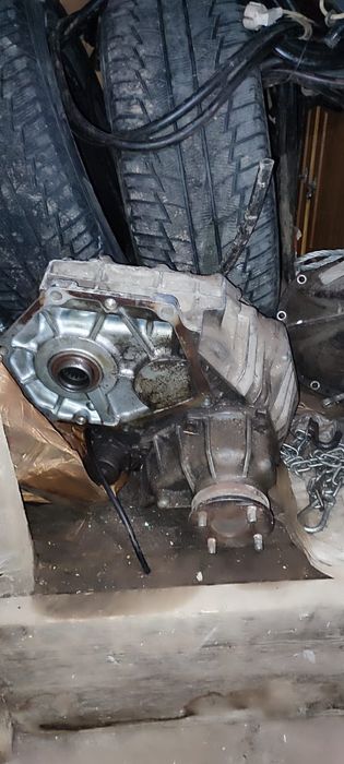 Раздатка для Тойота Ленд Крузер 80