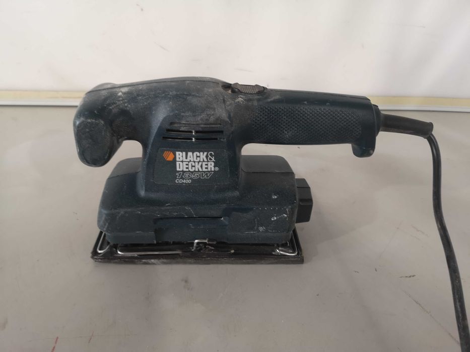 Виброшлайф - BLACK&DECKER 135W