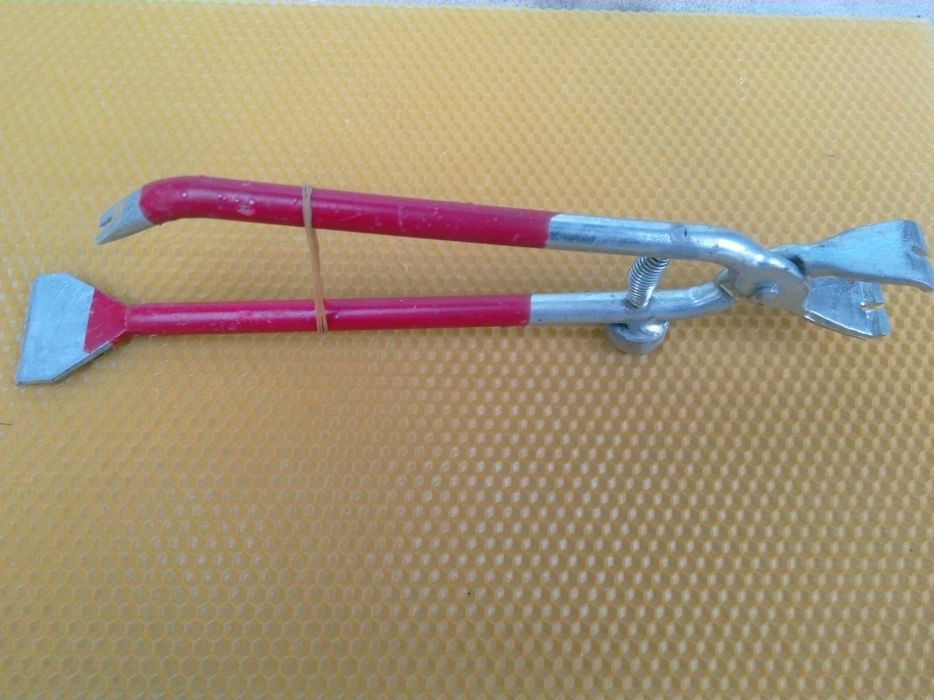 Пчеларски клещи за рамки+рамкоповдигач-пчеларски инвентар