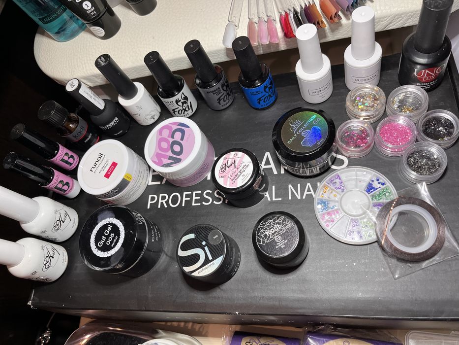 Продам набор для маникюра