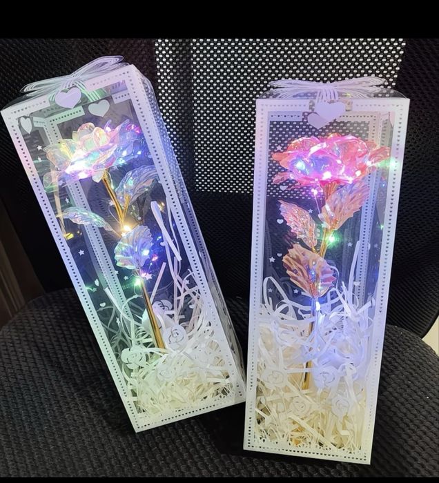 Горящие розочки идеальный подарок