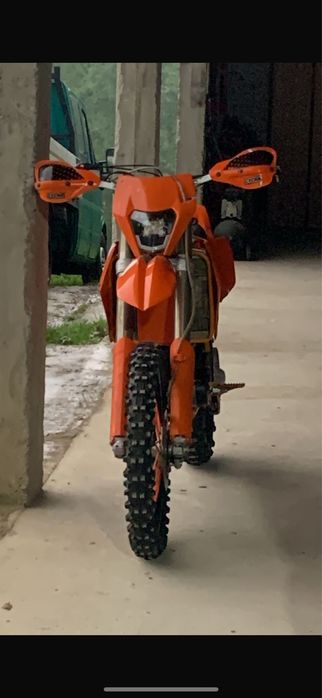 Vând KTM  525 EXC