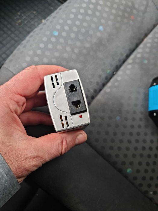 invertor 12v-220v   85w