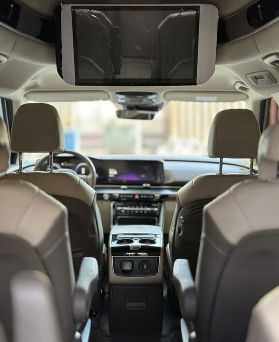 Kia carnival hi-limousine.2022/23 Своя