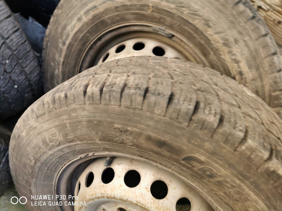 Зимни гуми с джанти 225 70 15