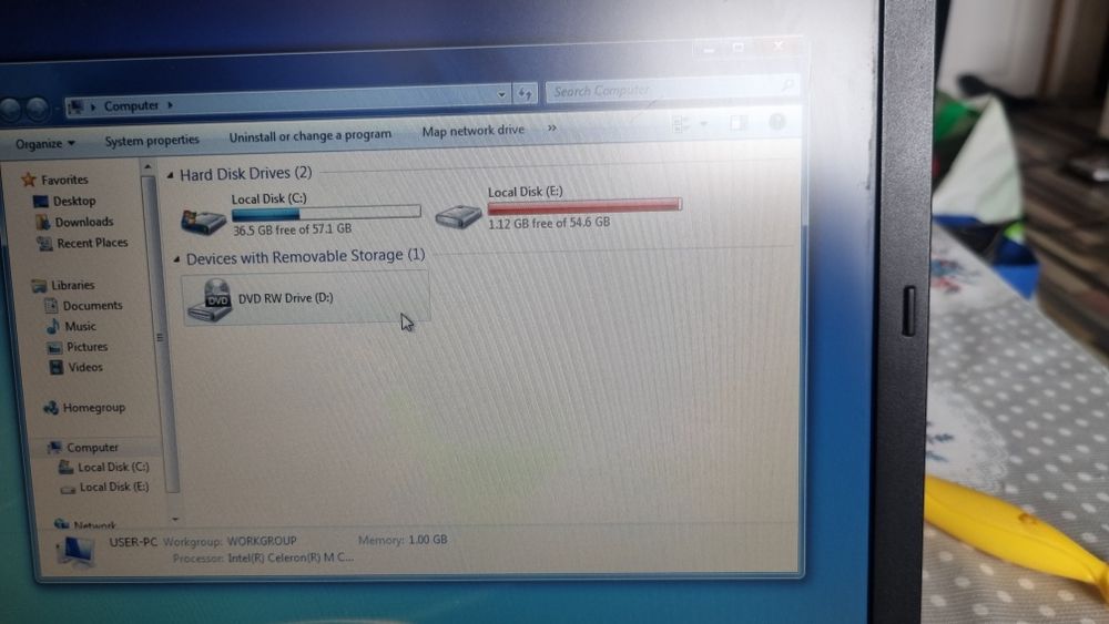 Лаптоп тошиба :)