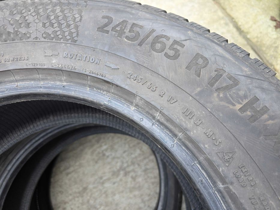 2бр Зимни гуми 245 65 17 - Continental - DOT 2024