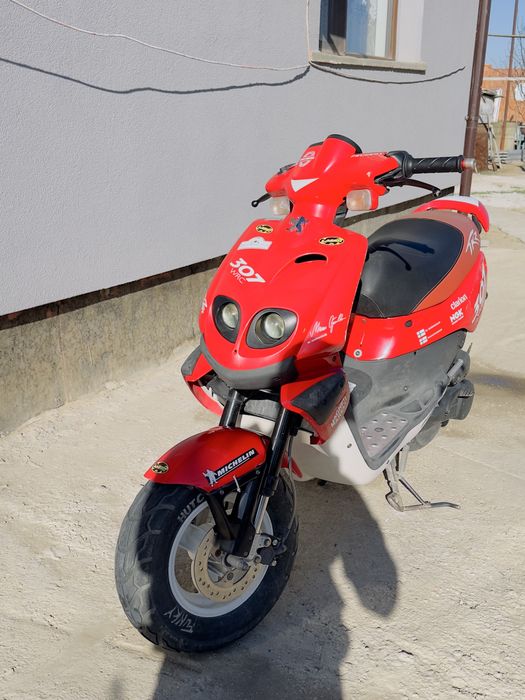 Продавам Пежо Ткр