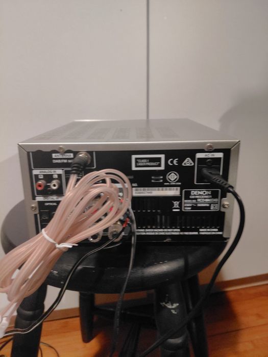 Set audio Debon cu amploficator si  boxe.