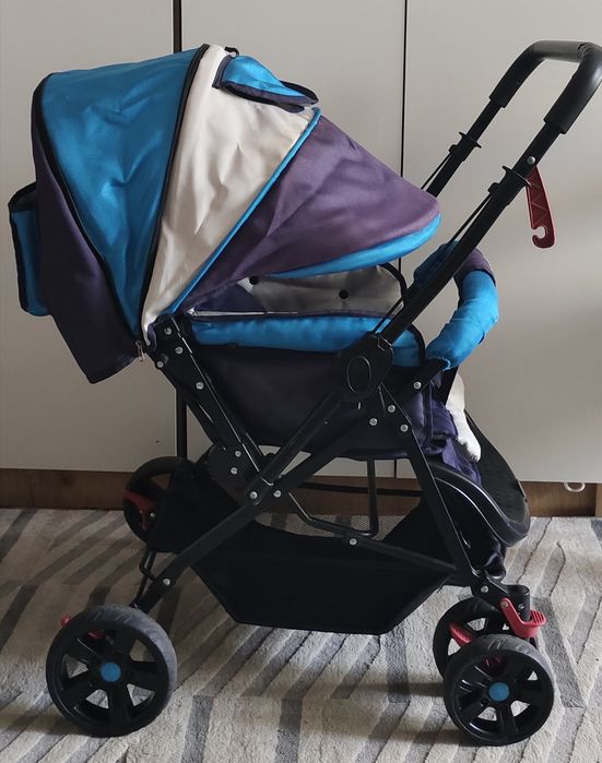 Продам коляску Prego