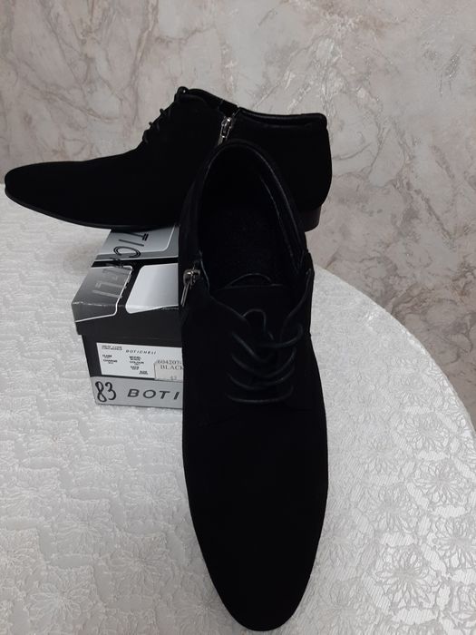 Полусапожки утеплённые нубук 43раз