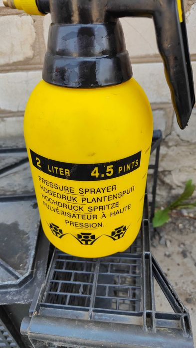 Для сада опрыскиватель