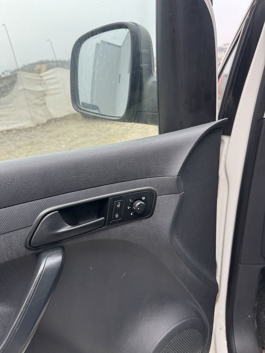 Caddy 1,6 tdi multe optiuni