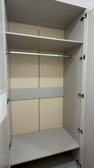 Продается шкаф из 3 частей