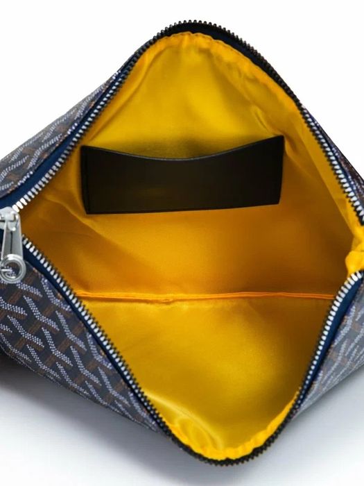 GOYARD   Сумка планшет Goyard