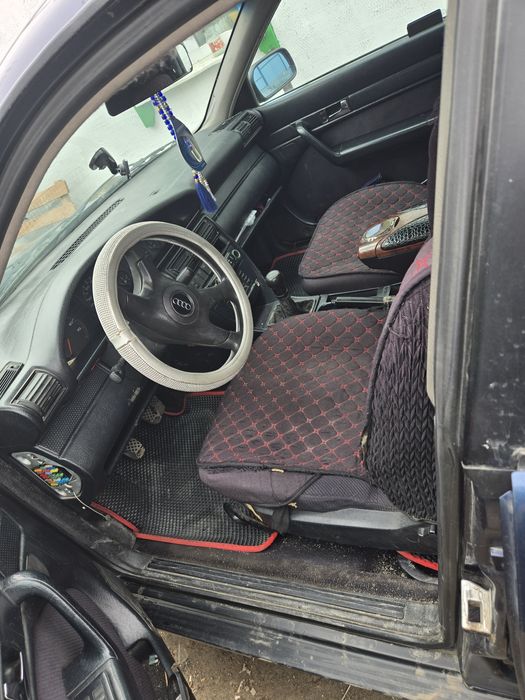 Продам ауди 100.