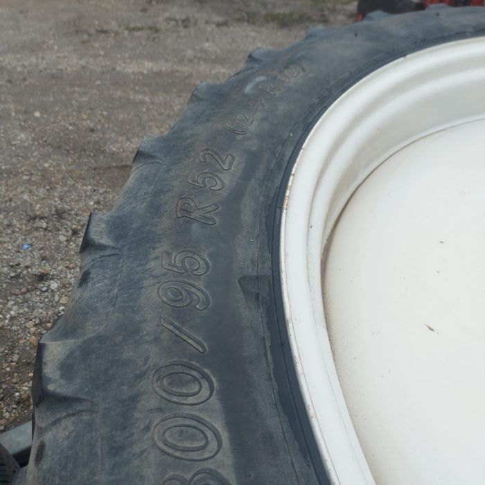 Set 4 roti inguste pentru tractor