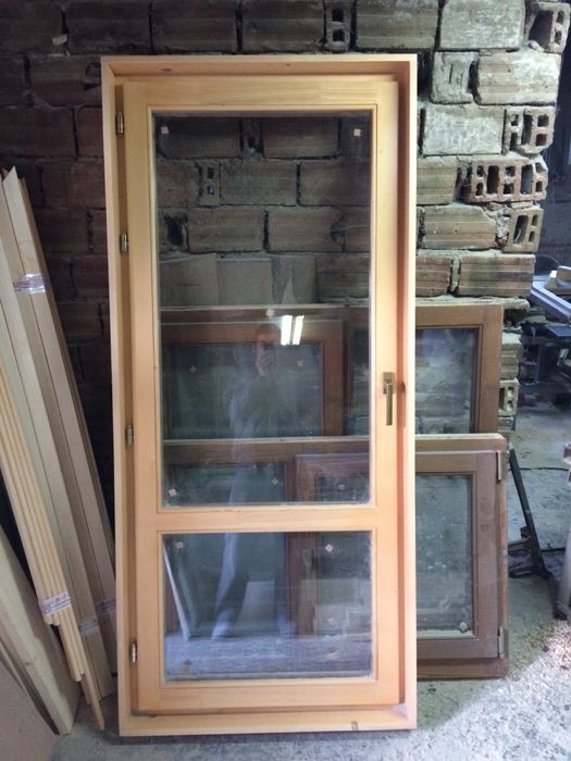 Изработка на дървена дограма троен стъклопакет
