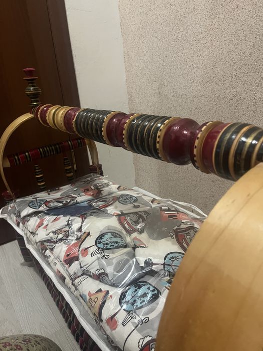 Бесик сатылады срочно срочно срочно срочно срочно