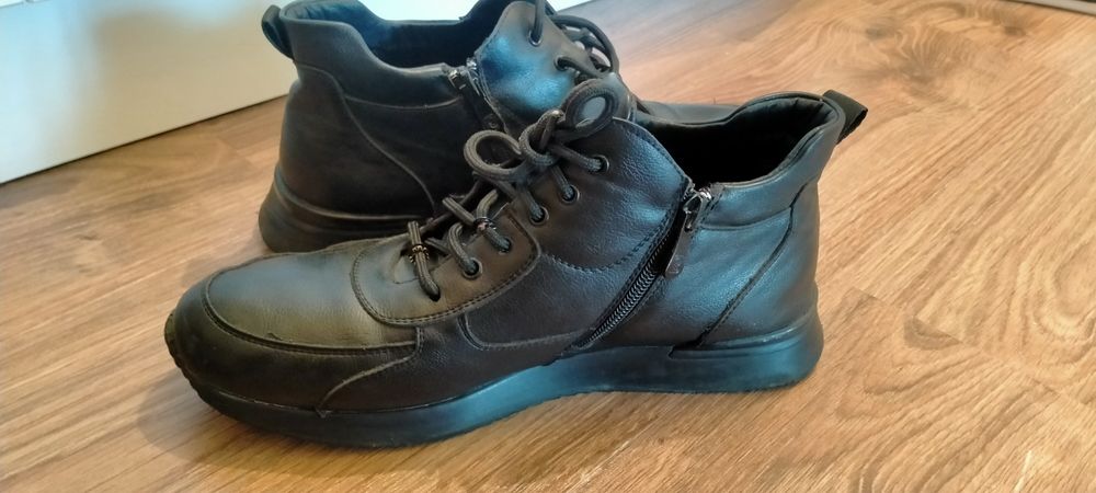 Ботинка весна-осень 40 р