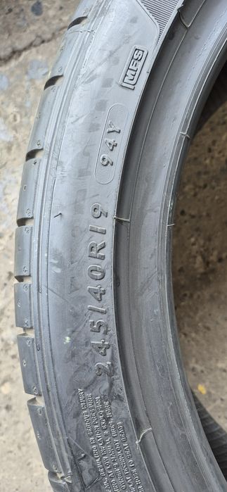 4 anvelope vara Rft Dunlop,fata ca noi 245/40/19,spate noi 275/35/19.Pret/bucata.