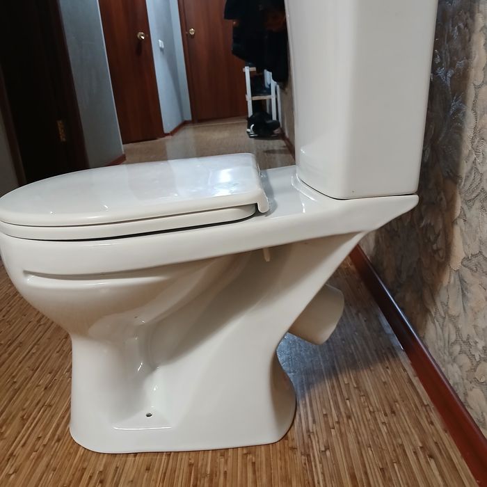 Продам унитаз б/у