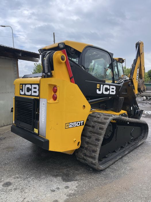 JCB 250T Robot, mini incarcator, 2020 (bobcat) pe senile defect