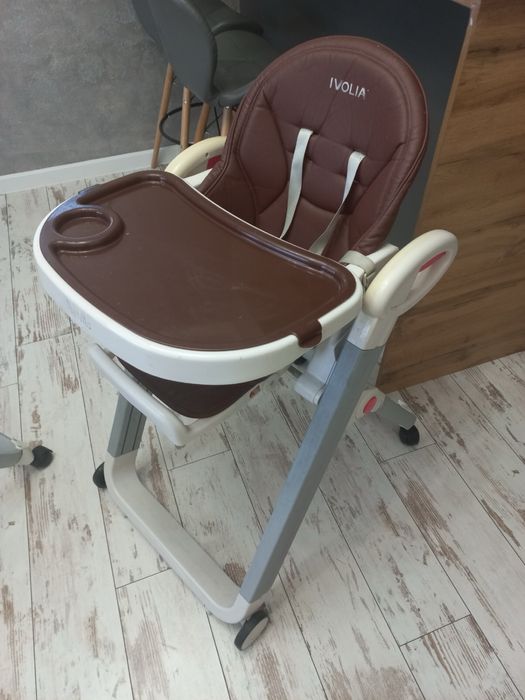 Срочно продам детский стул для кормления