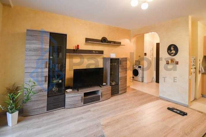 Дава се под наем Двустаен апартамент в София, Манастирски ливади - 60 кв.м за 550 € - Снимка #2