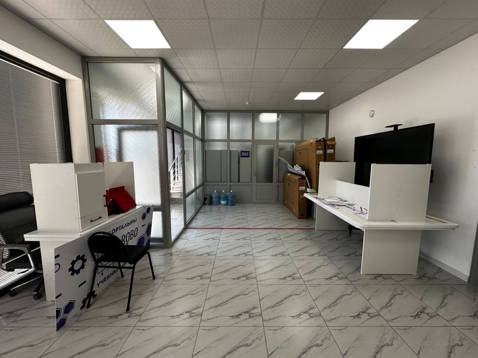 Сдам в аренду офис со складом