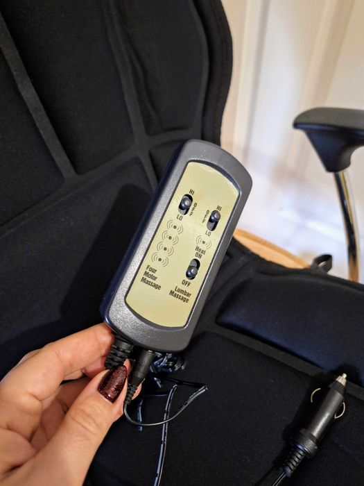 Затопляща масажираща седалка за автомобил