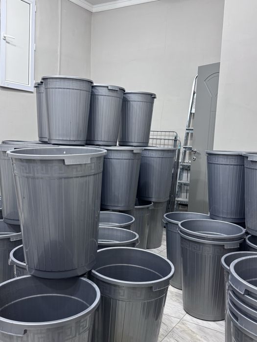 Баки 60 литр, с крышками