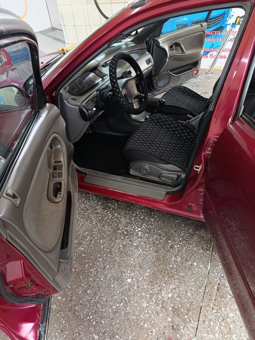 Mazda crons 1992