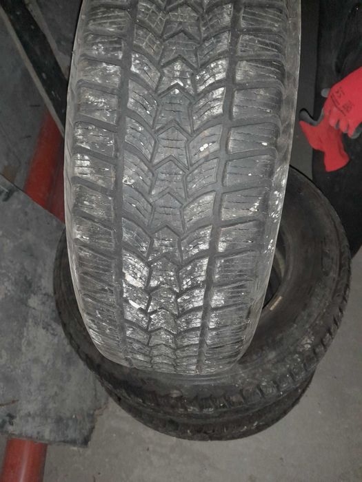 Зимни гуми 215/65/R16 Debica