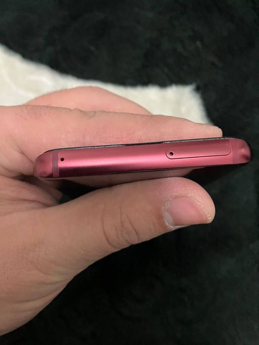 Срочно Samsung s9 64 gb red