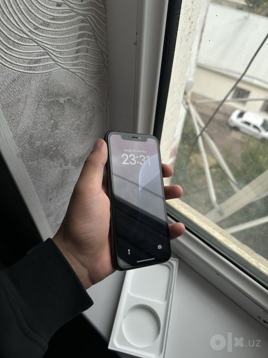 iphone 11 sotiladi sirochna
